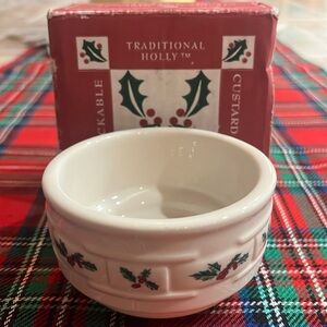 Longaberger custard cup